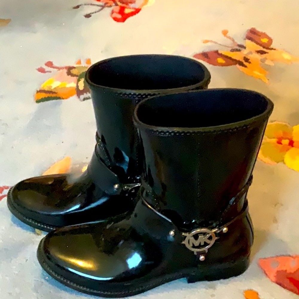 MK black rubber boots, 8 (71/2).